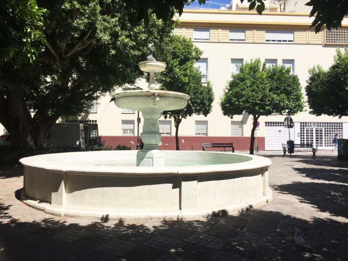 Imperial - Parking Gratis Leilighet Sevilla Eksteriør bilde